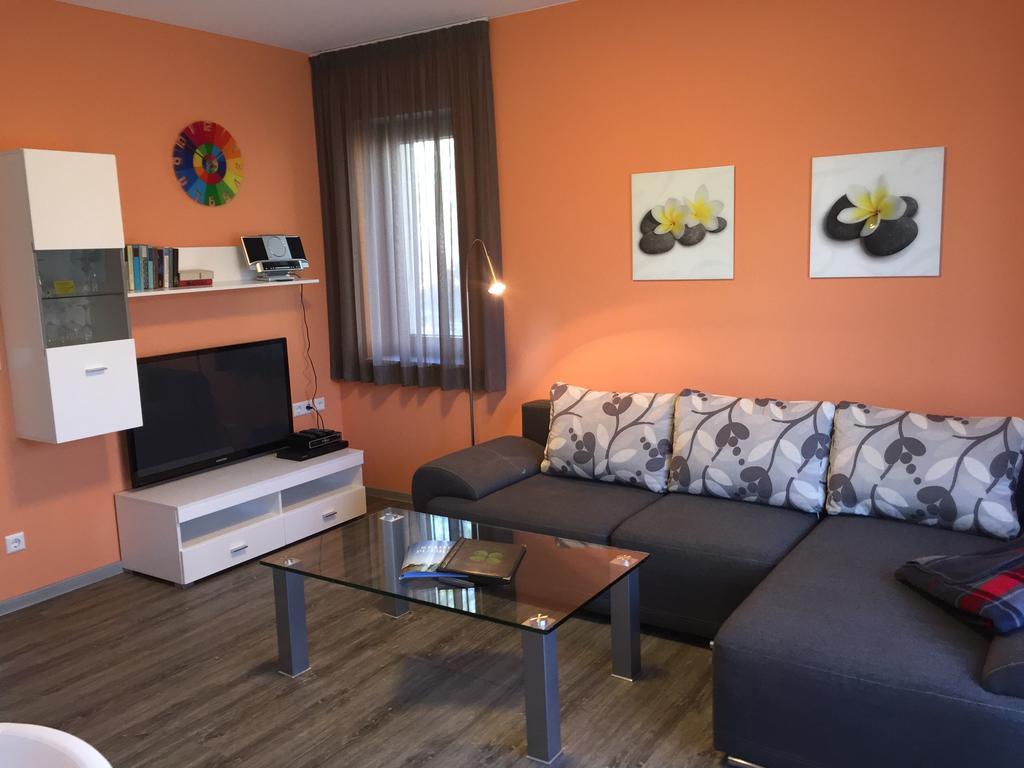 Kleeblatthaus Putbus Ruegen Apartment Bagian luar foto
