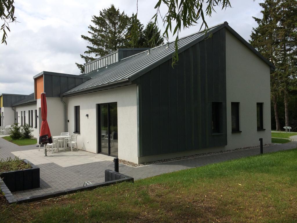Kleeblatthaus Putbus Ruegen Apartment Ruang foto