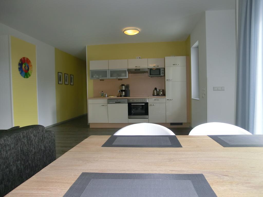 Kleeblatthaus Putbus Ruegen Apartment Bagian luar foto